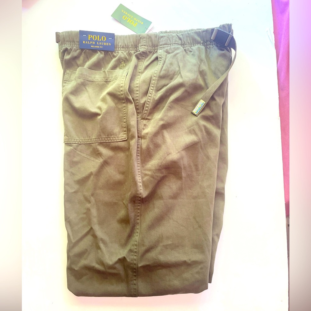 Polo by Ralph Lauren Relaxed fit Twill Hiking pants Army Green. Size Medium.